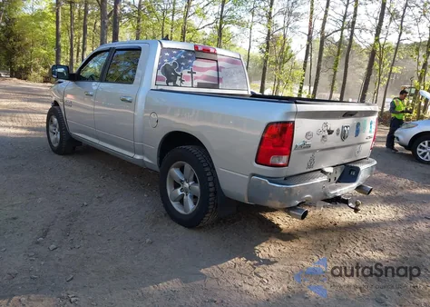 2015 Ram 1500 Big Horn из США, поврежденный, VIN 1C6RR7LT0FS528024